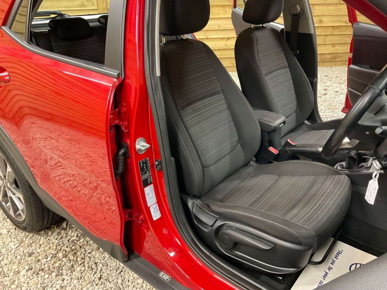 2020 KIA STONIC 2020 KIA STONIC