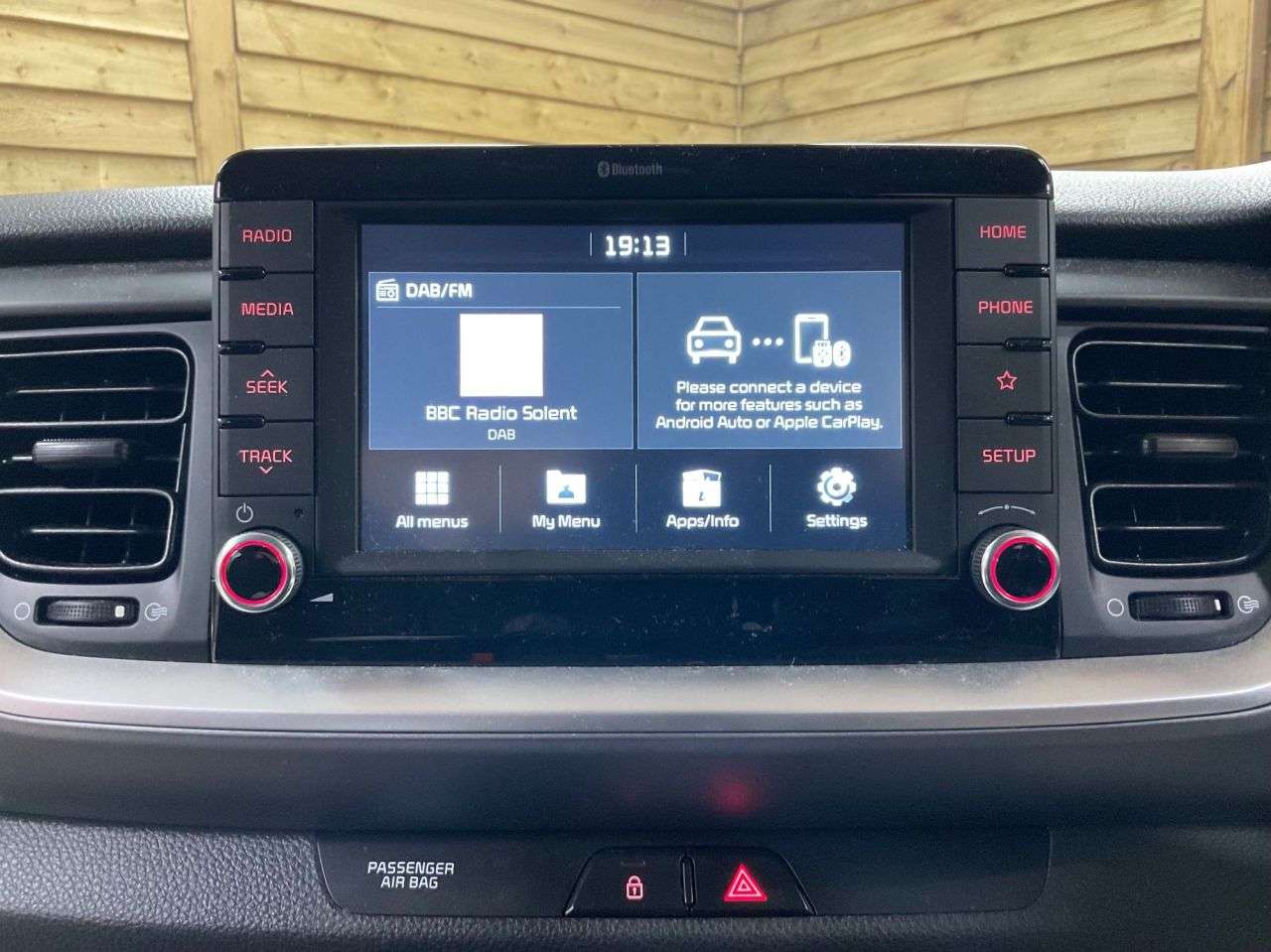 2020 KIA STONIC 2020 KIA STONIC
