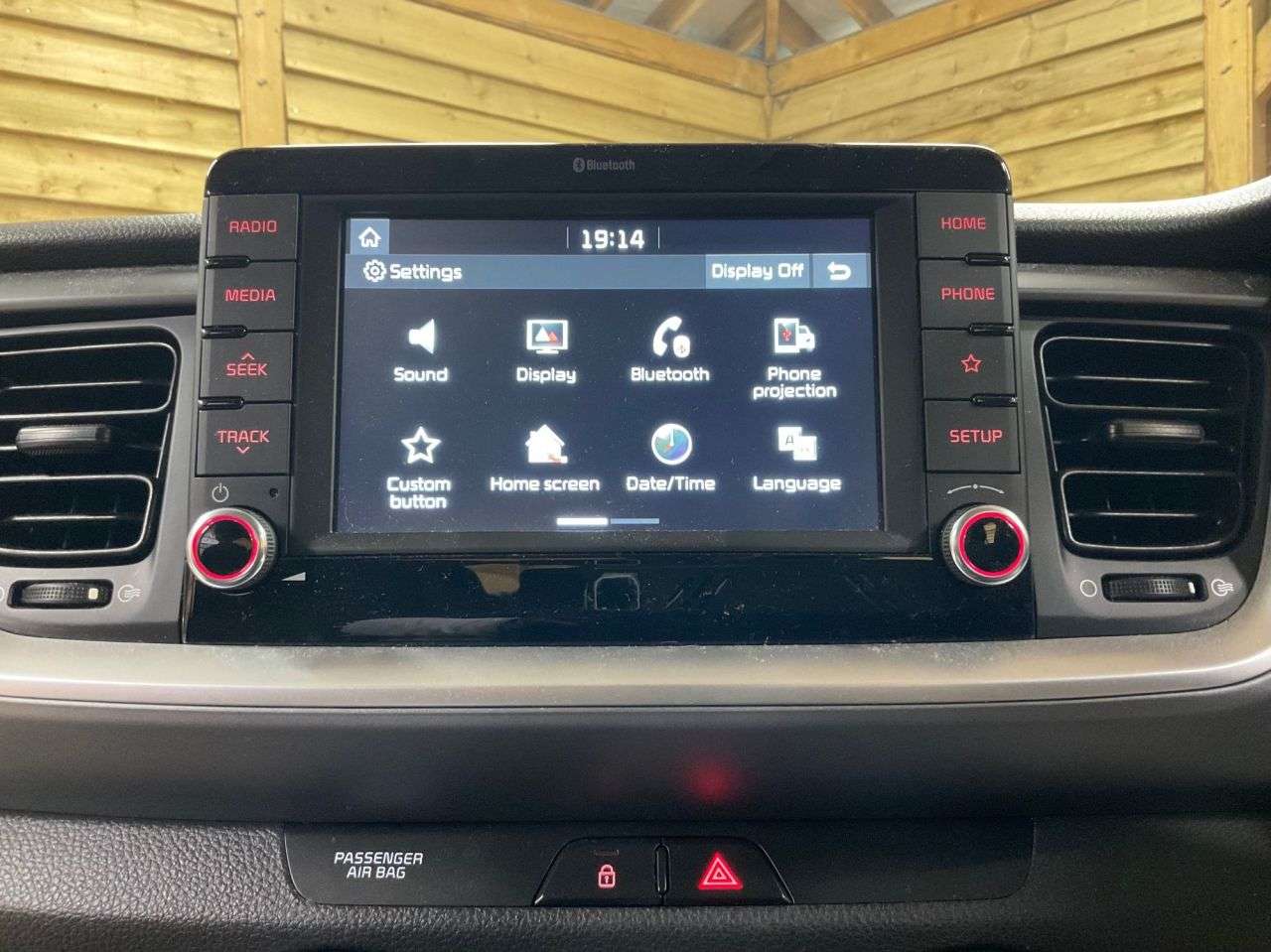 2020 KIA STONIC 2020 KIA STONIC