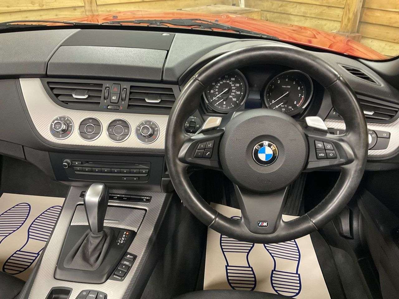 2010 BMW Z4 2010 BMW Z4