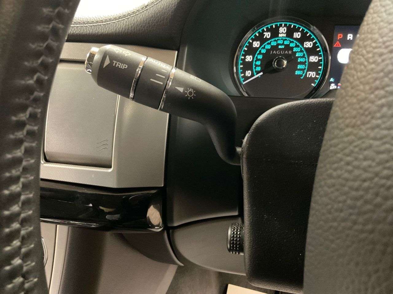 2013 JAGUAR XF 2013 JAGUAR XF