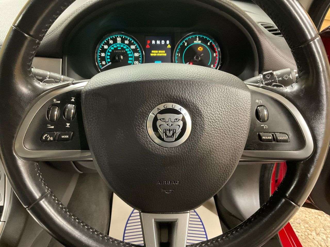 2013 JAGUAR XF 2013 JAGUAR XF
