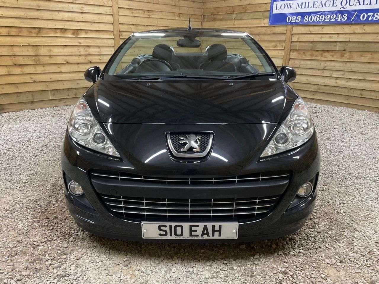 A 2011 PEUGEOT 207 CC 1.6 VTi GT Convertible 2dr Petrol Tiptronic Euro 5 (120 ps) DEMO+1OWNER INC A 2011 PEUGEOT 207 CC 1.6 VTi GT Convertible 2dr Petrol Tiptronic Euro 5 (120 ps) DEMO+1OWNER INC
