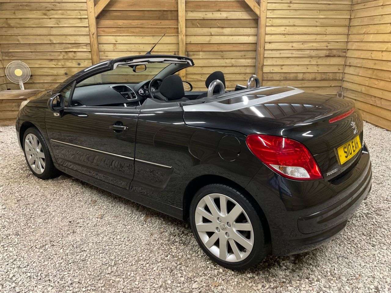 2011 PEUGEOT 207 CC 2011 PEUGEOT 207 CC