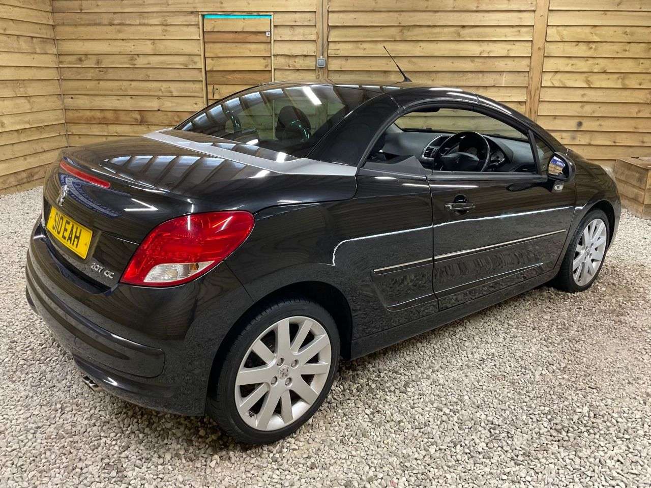 2011 PEUGEOT 207 CC 2011 PEUGEOT 207 CC
