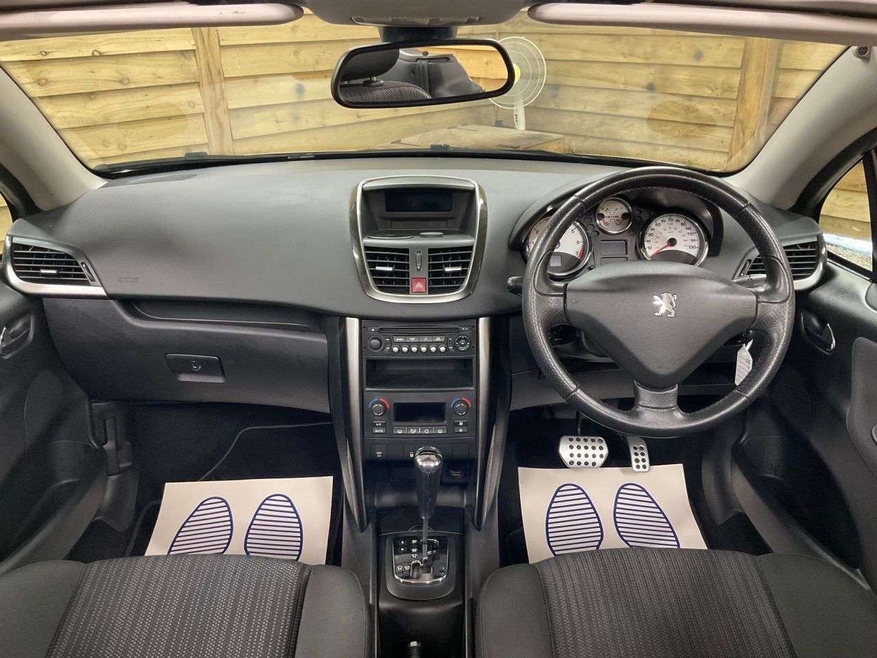 2011 PEUGEOT 207 CC 2011 PEUGEOT 207 CC