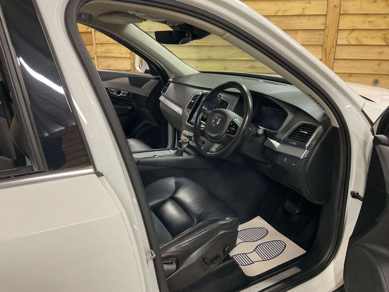 2016 VOLVO XC90 2016 VOLVO XC90