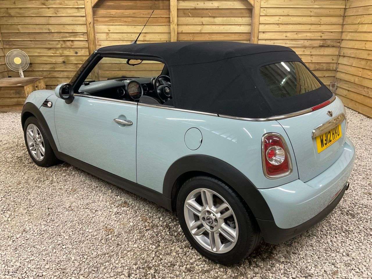 2012 MINI CONVERTIBLE 2012 MINI CONVERTIBLE