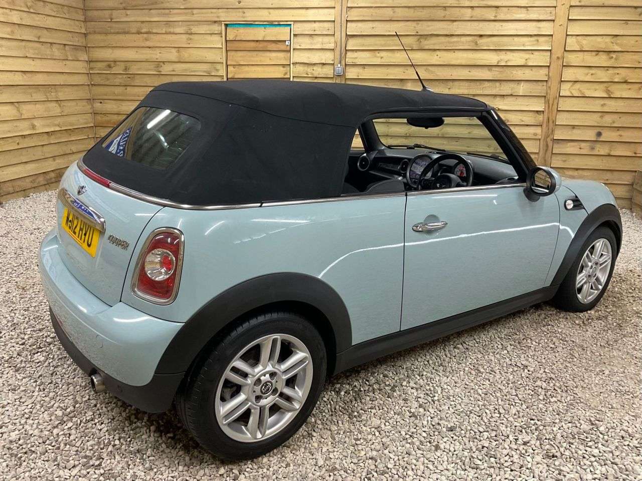 2012 MINI CONVERTIBLE 2012 MINI CONVERTIBLE