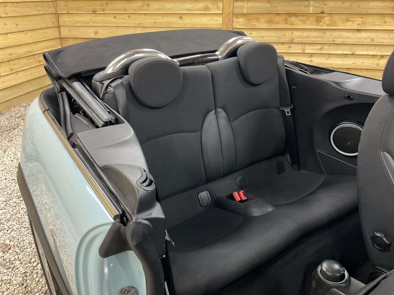 2012 MINI CONVERTIBLE 2012 MINI CONVERTIBLE