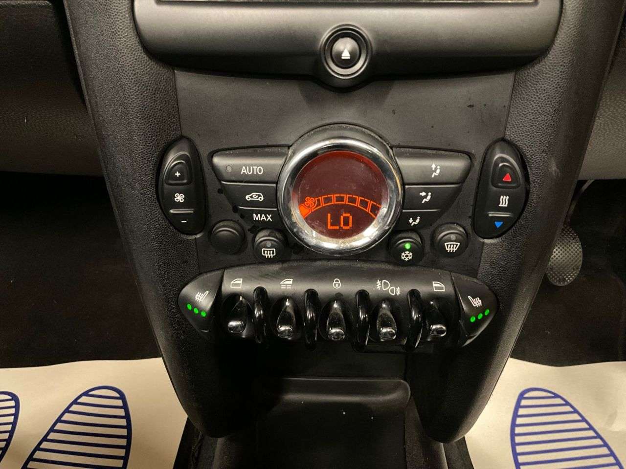 2012 MINI CONVERTIBLE 2012 MINI CONVERTIBLE