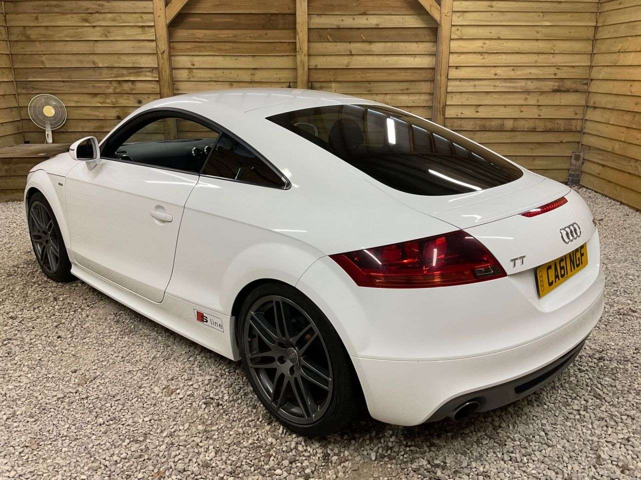 2011 AUDI TT 2011 AUDI TT