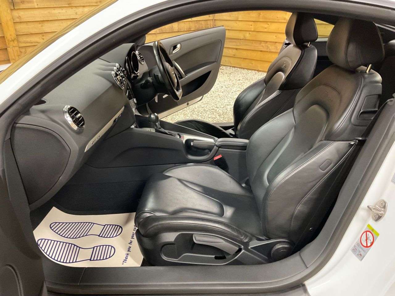 2011 AUDI TT 2011 AUDI TT