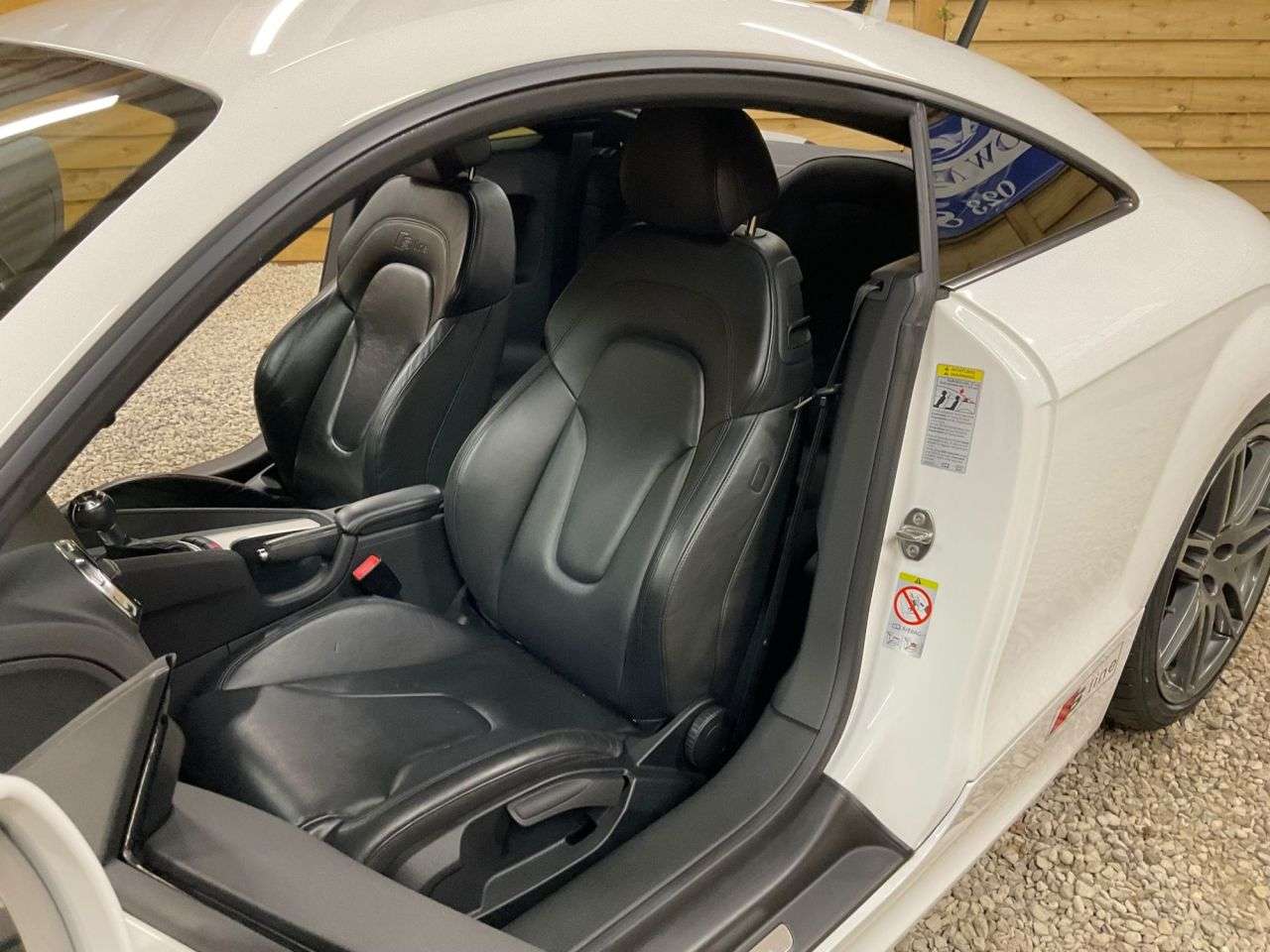 2011 AUDI TT 2011 AUDI TT
