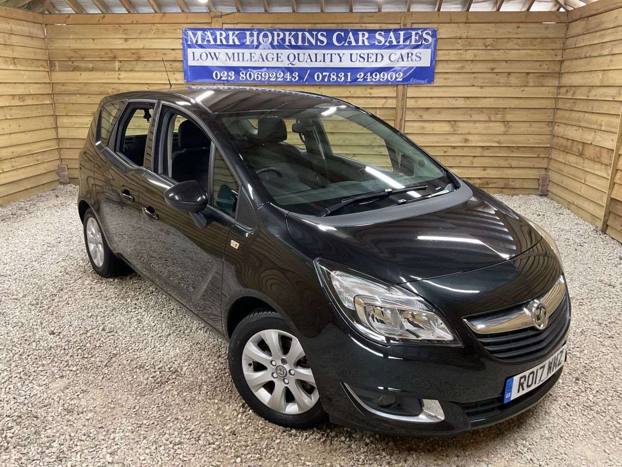 A 2017 VAUXHALL MERIVA 1.4i Life MPV 5dr Petrol Manual Euro 6 (100 ps) DEMO+ONE LOCAL OWNER EXC CO A 2017 VAUXHALL MERIVA 1.4i Life MPV 5dr Petrol Manual Euro 6 (100 ps) DEMO+ONE LOCAL OWNER EXC CO