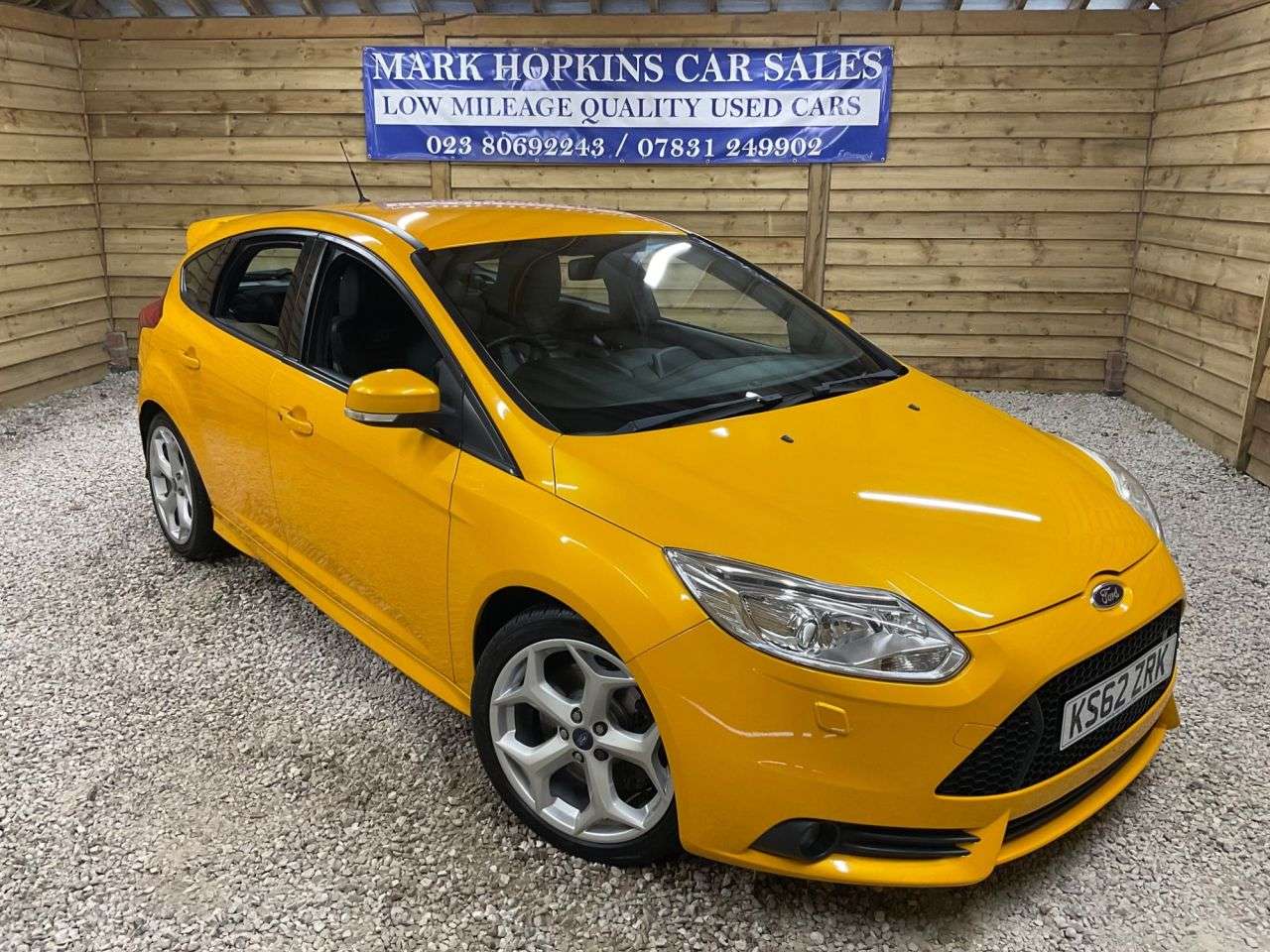 A 2013 FORD FOCUS 2.0T EcoBoost ST-3 Hatchback 5dr Petrol Manual Euro 5 (s/s) (250 ps) TANGER A 2013 FORD FOCUS 2.0T EcoBoost ST-3 Hatchback 5dr Petrol Manual Euro 5 (s/s) (250 ps) TANGER