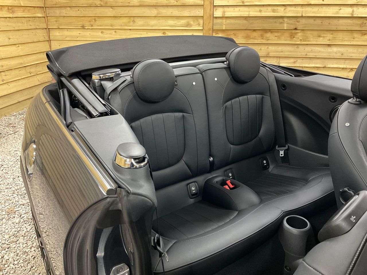 2019 MINI CONVERTIBLE 2019 MINI CONVERTIBLE