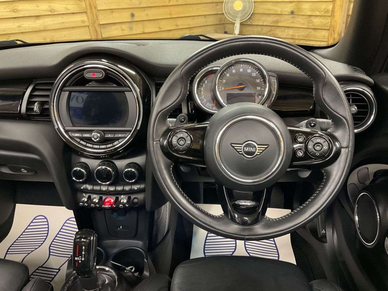 2019 MINI CONVERTIBLE 2019 MINI CONVERTIBLE