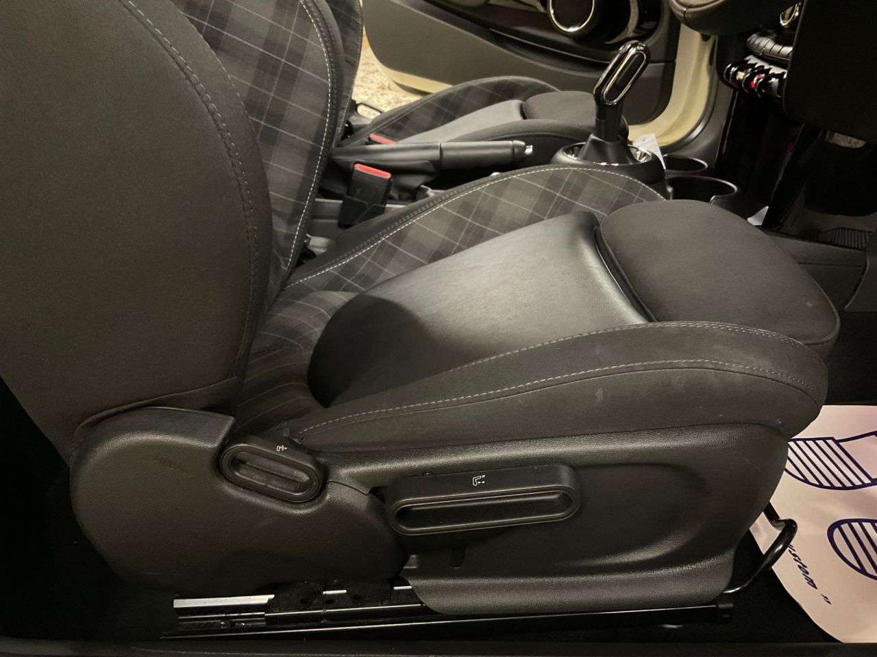 2018 MINI HATCH 2018 MINI HATCH