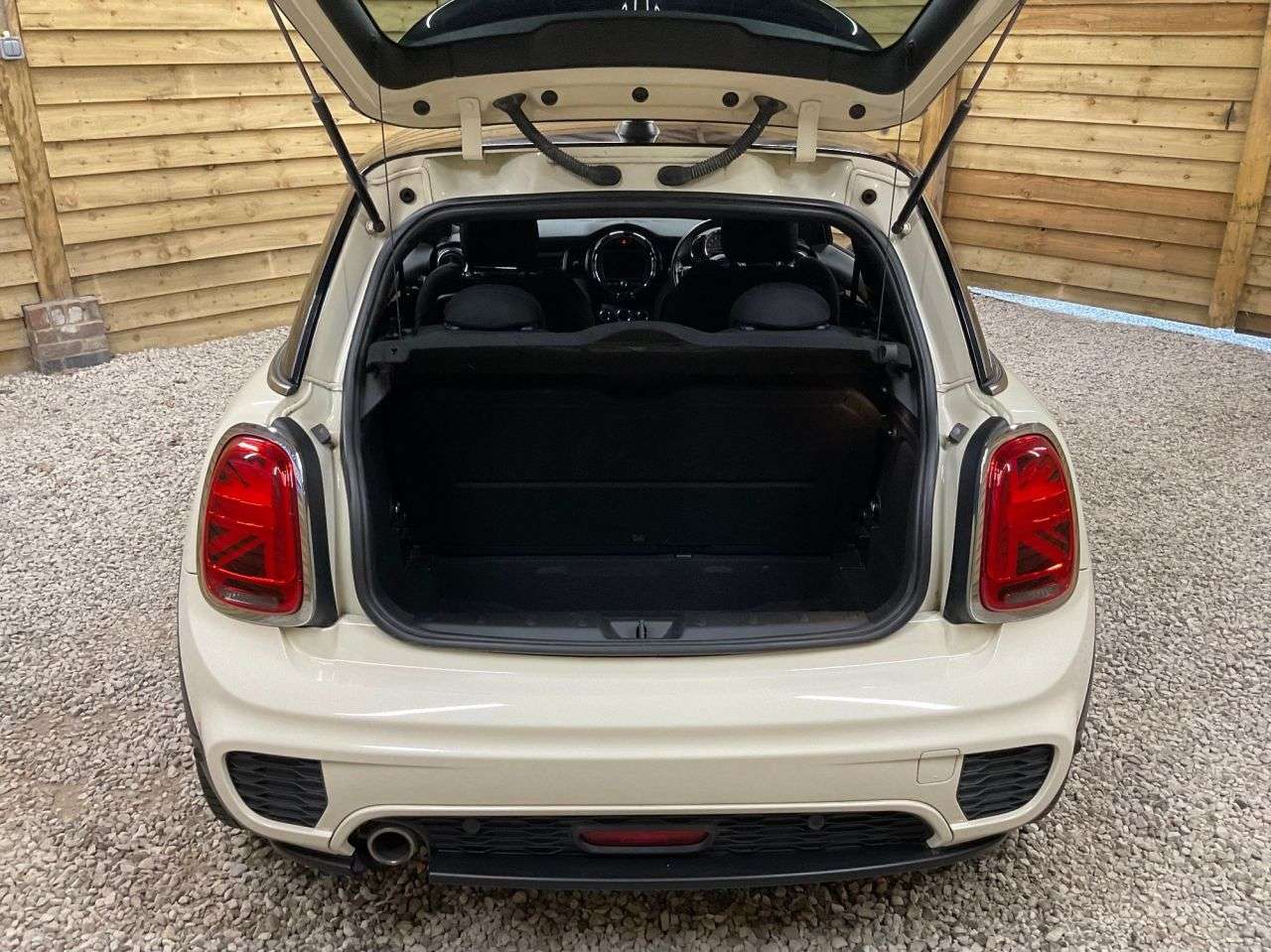 2018 MINI HATCH 2018 MINI HATCH