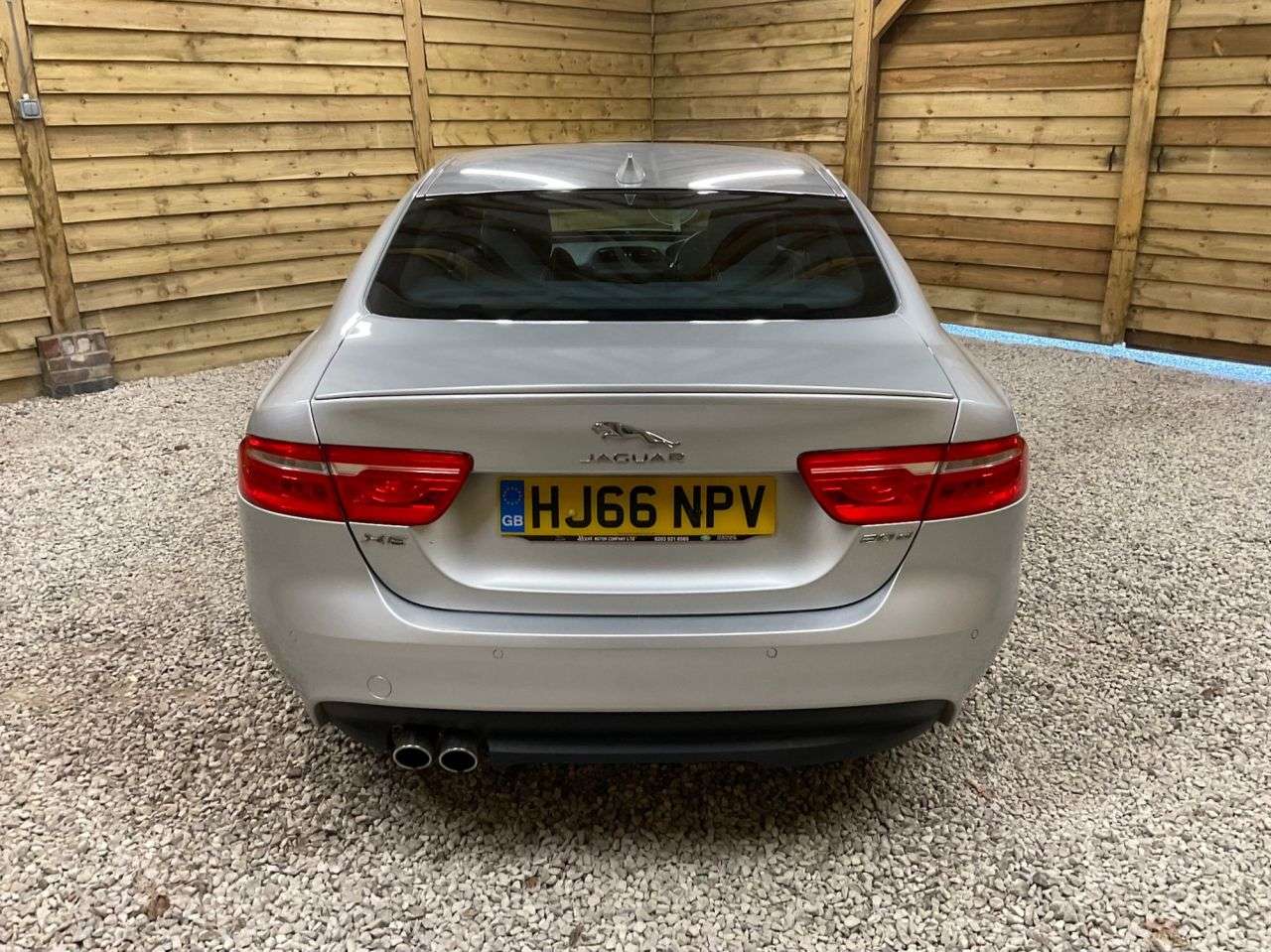 2016 JAGUAR XE 2016 JAGUAR XE