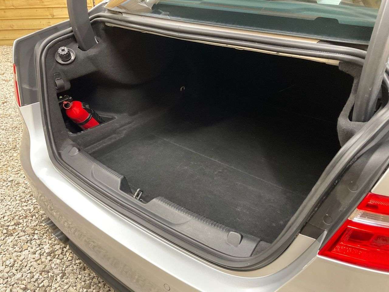 2016 JAGUAR XE 2016 JAGUAR XE