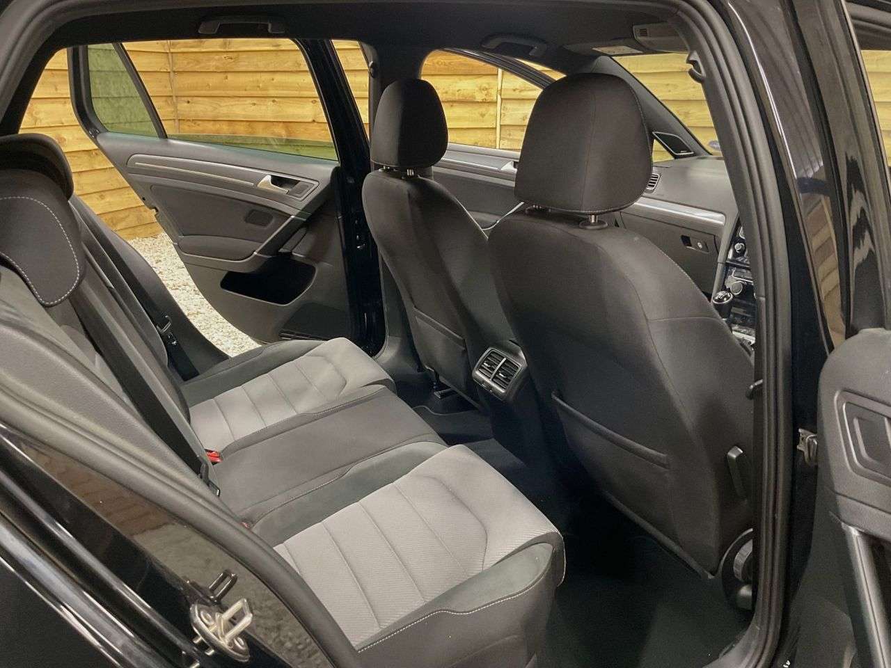 2016 VOLKSWAGEN GOLF 2016 VOLKSWAGEN GOLF