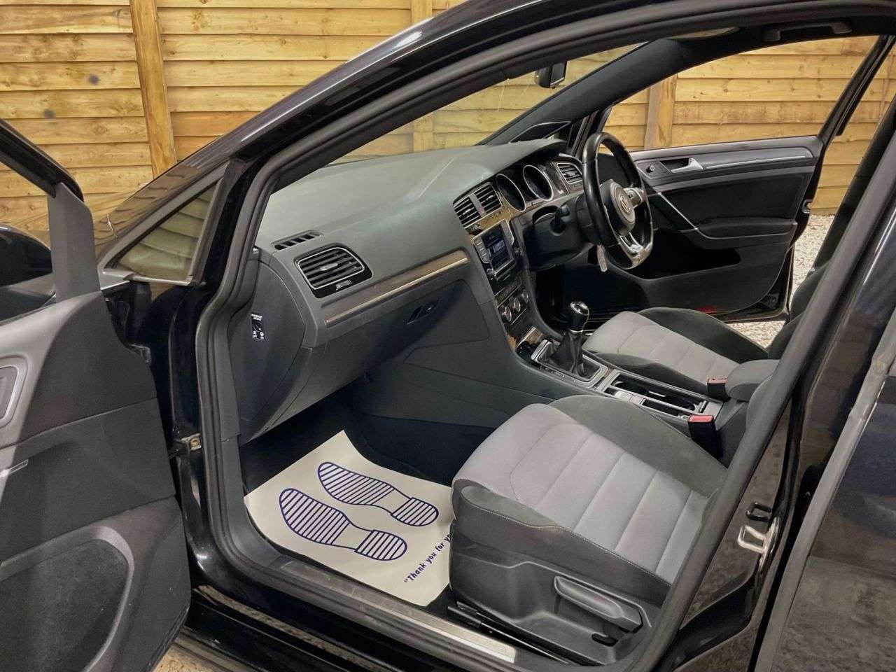 2016 VOLKSWAGEN GOLF 2016 VOLKSWAGEN GOLF