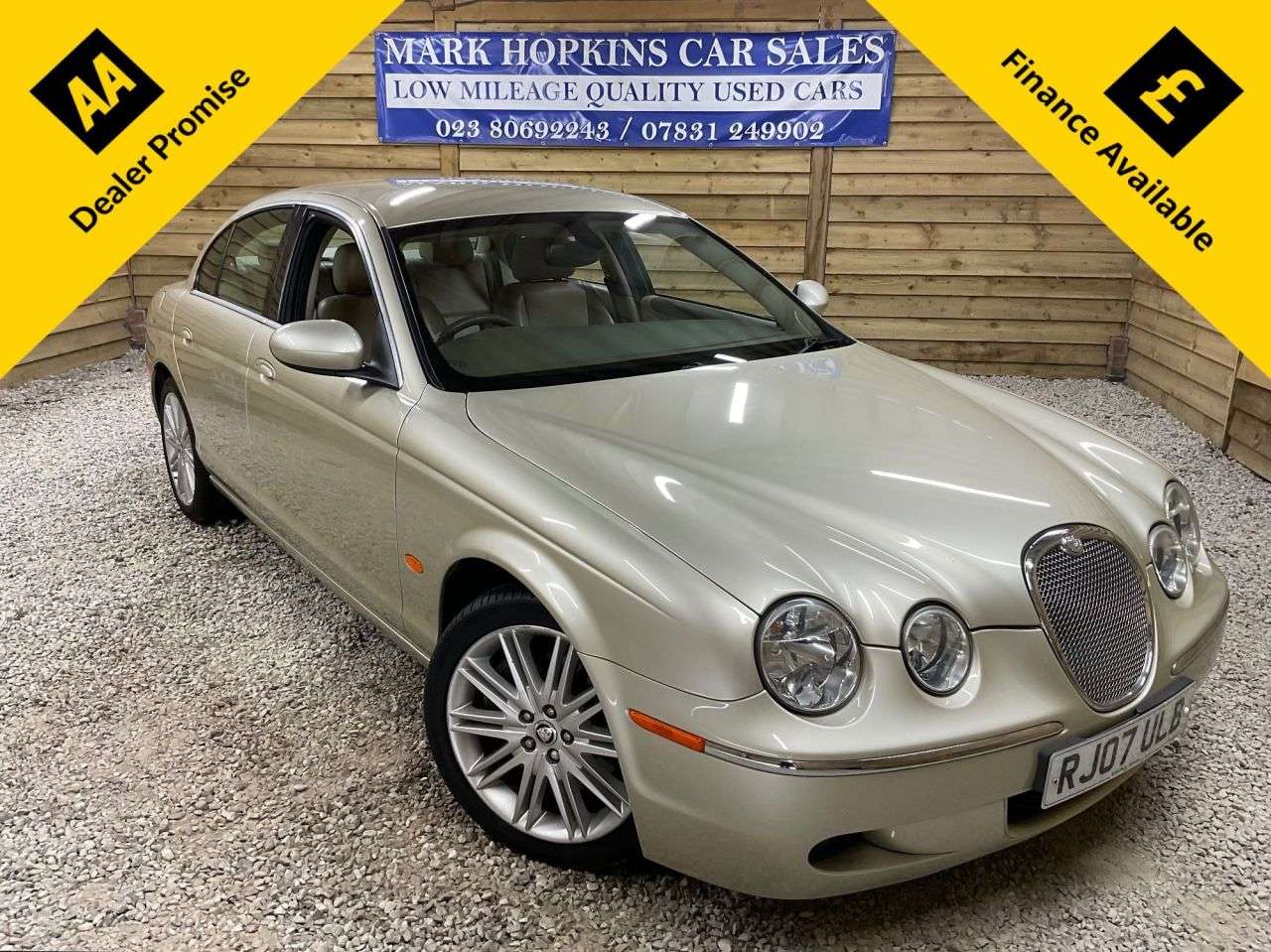 A 2007 JAGUAR S-TYPE 2.7D V6 SE Saloon 4dr Diesel automatic (179 g/km, 206 bhp) DEMO+ONE LADY OW A 2007 JAGUAR S-TYPE 2.7D V6 SE Saloon 4dr Diesel automatic (179 g/km, 206 bhp) DEMO+ONE LADY OW