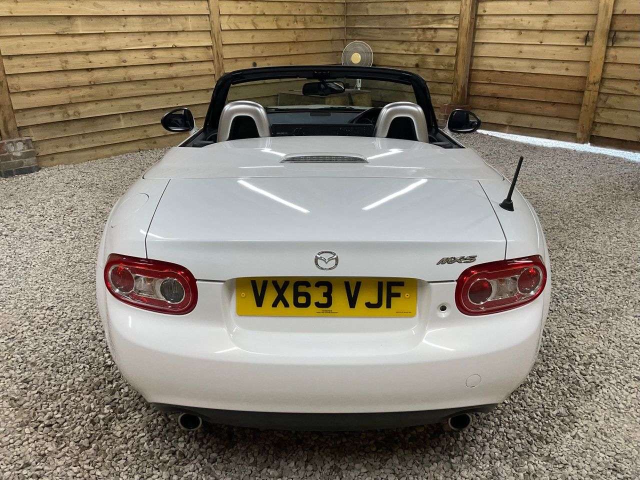 2013 MAZDA MX-5 2013 MAZDA MX-5