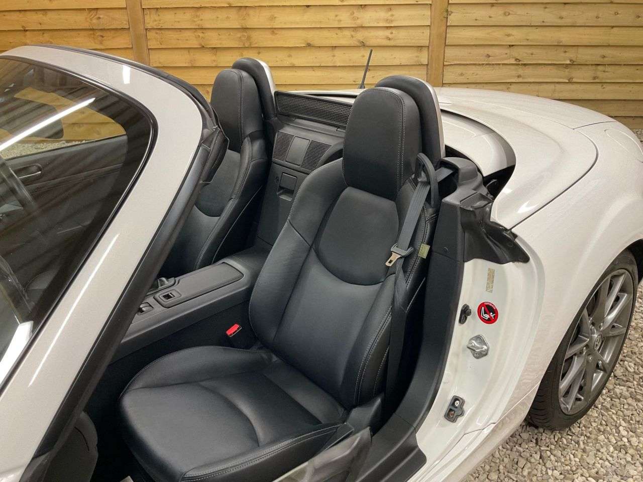 2013 MAZDA MX-5 2013 MAZDA MX-5