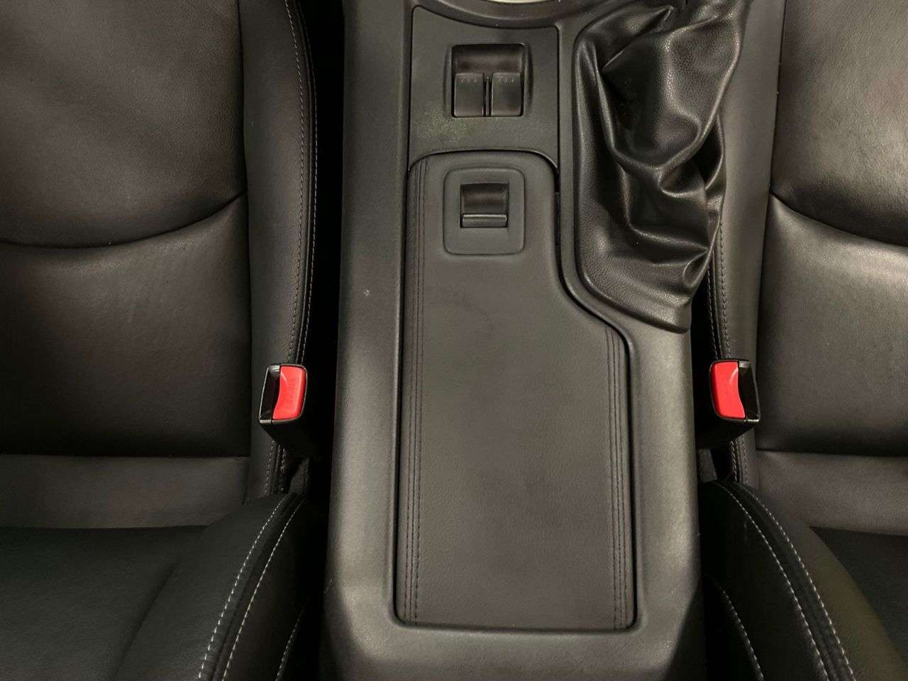 2013 MAZDA MX-5 2013 MAZDA MX-5