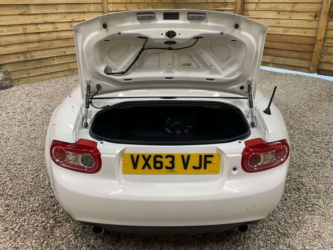 2013 MAZDA MX-5 2013 MAZDA MX-5