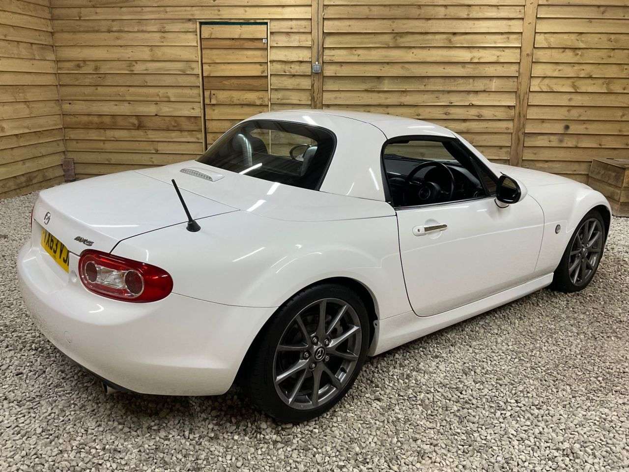 2013 MAZDA MX-5 2013 MAZDA MX-5