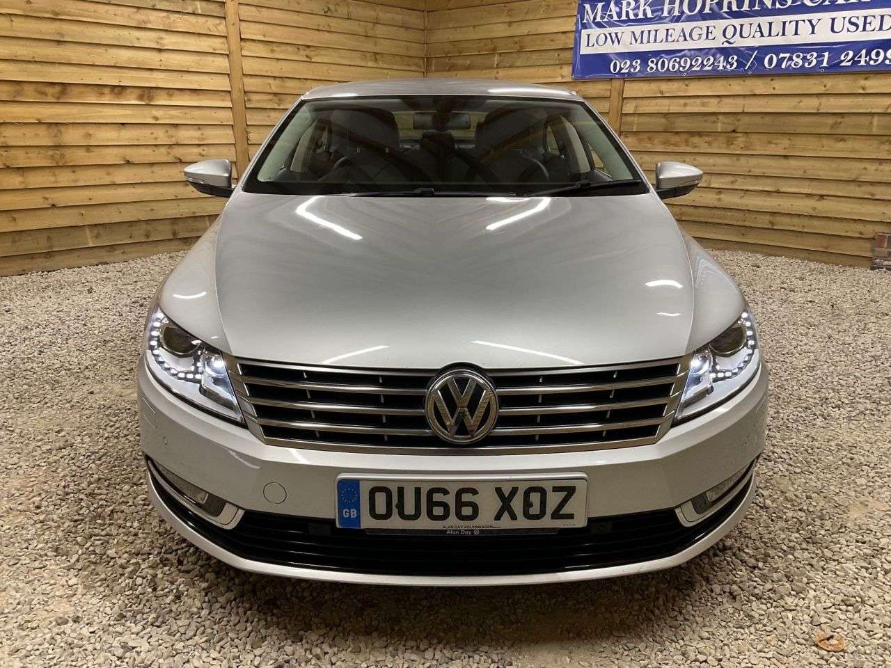 A 2016 VOLKSWAGEN CC 1.8 TSI BlueMotion Tech Moda Saloon 4dr Petrol DSG Euro 5 (s/s) (160 ps) HI A 2016 VOLKSWAGEN CC 1.8 TSI BlueMotion Tech Moda Saloon 4dr Petrol DSG Euro 5 (s/s) (160 ps) HI