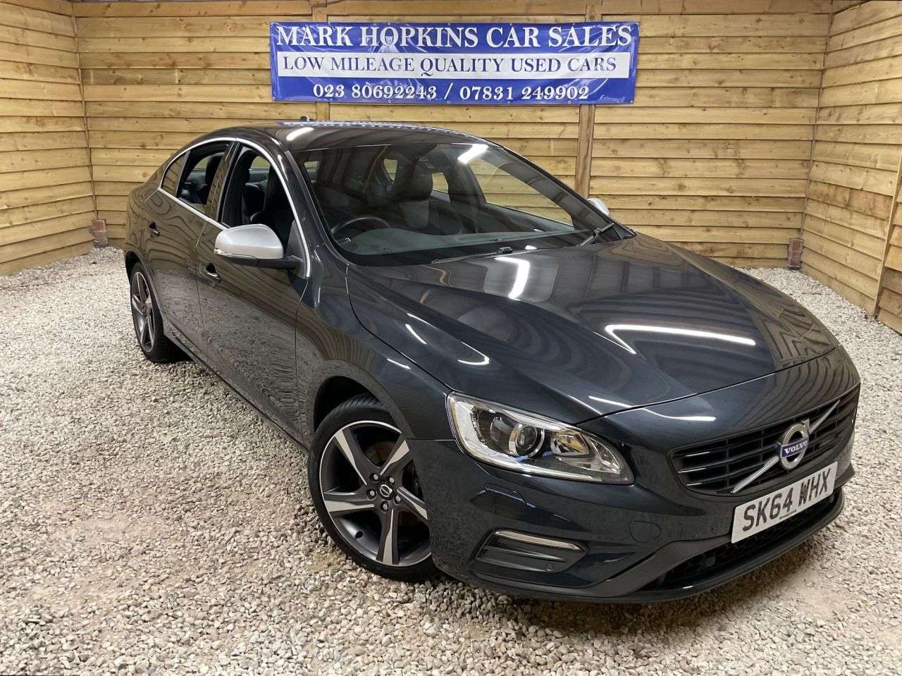 A 2014 VOLVO S60 2.0 D4 R-Design Lux Saloon 4dr Diesel Manual Euro 6 (s/s) (181 ps) DEMO+ONE A 2014 VOLVO S60 2.0 D4 R-Design Lux Saloon 4dr Diesel Manual Euro 6 (s/s) (181 ps) DEMO+ONE
