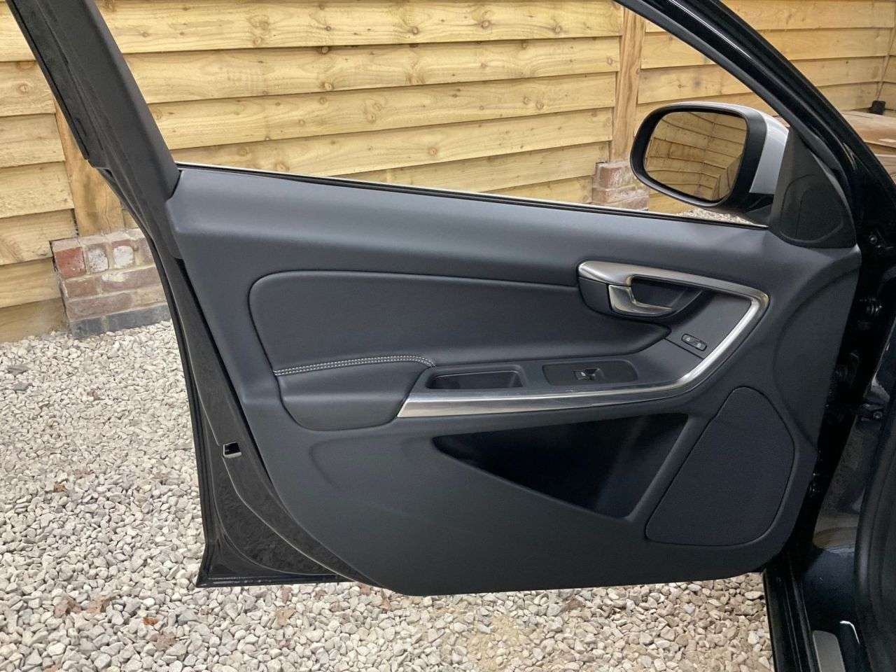 2014 VOLVO S60 2014 VOLVO S60