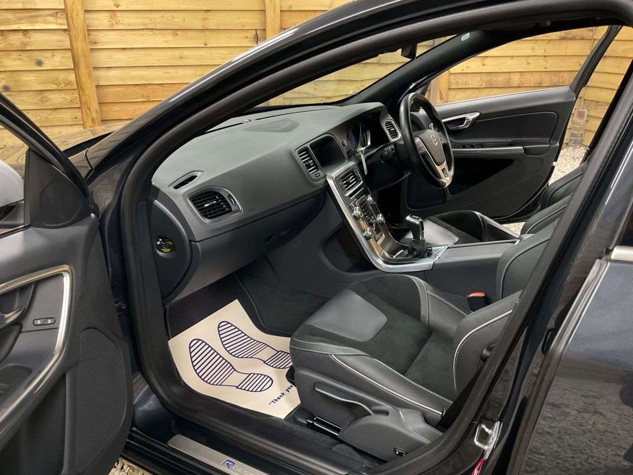 2014 VOLVO S60 2014 VOLVO S60