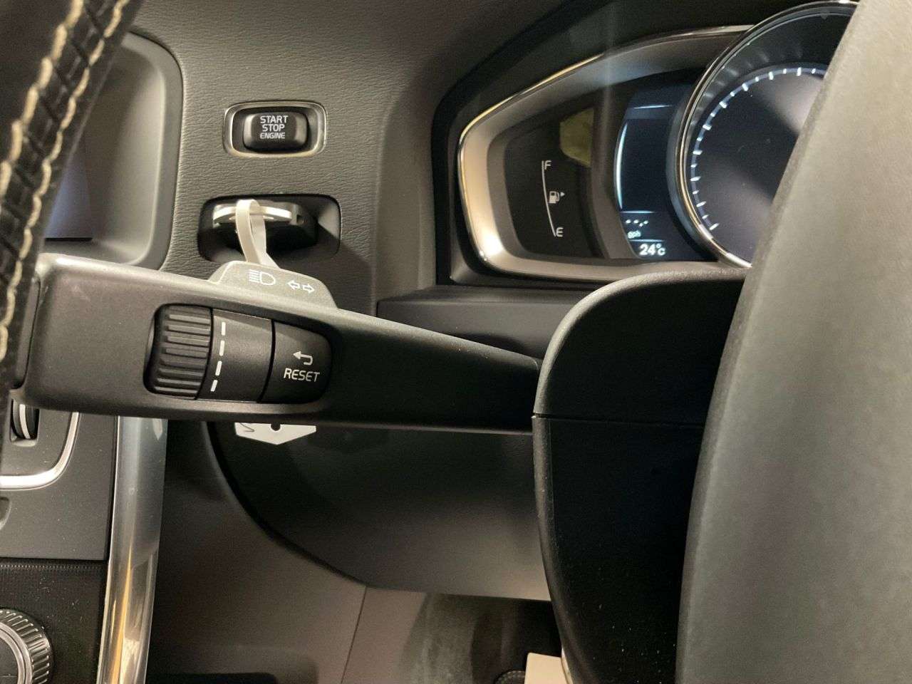 2014 VOLVO S60 2014 VOLVO S60