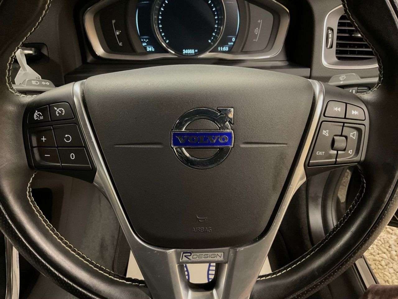 2014 VOLVO S60 2014 VOLVO S60