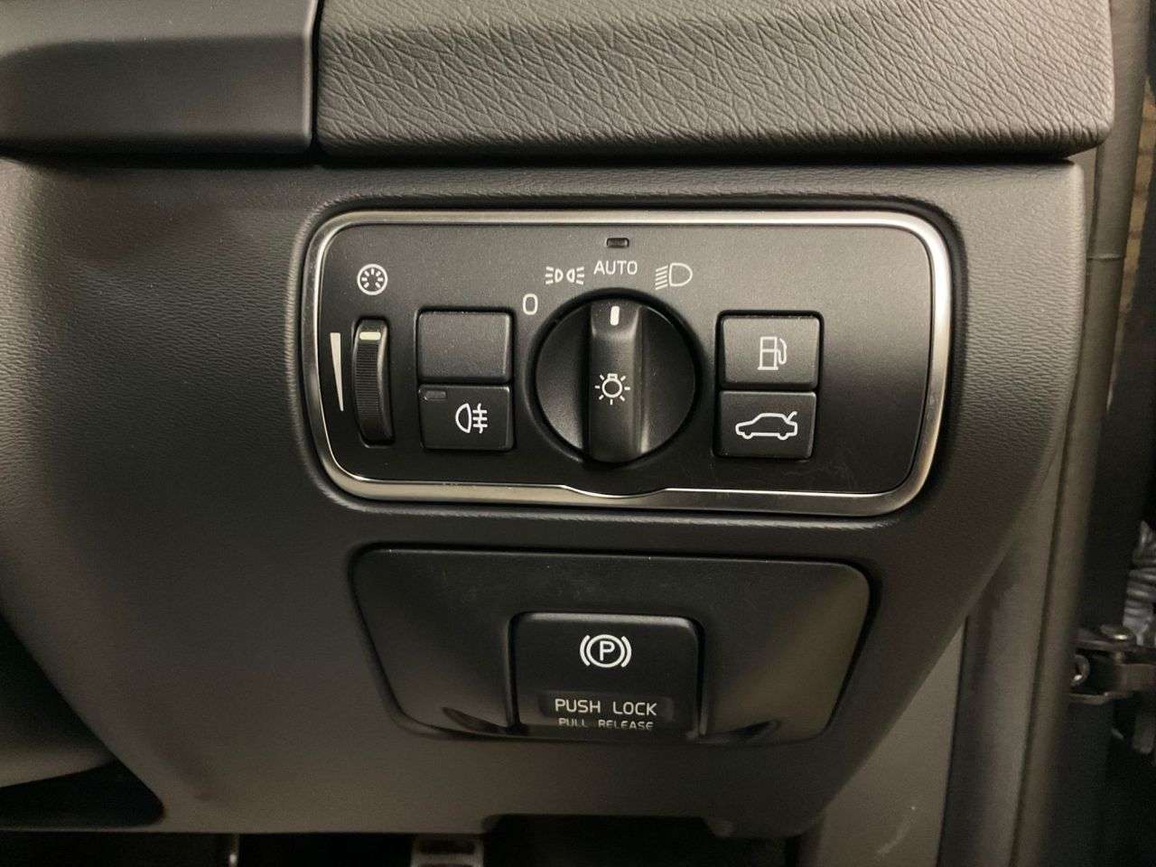 2014 VOLVO S60 2014 VOLVO S60
