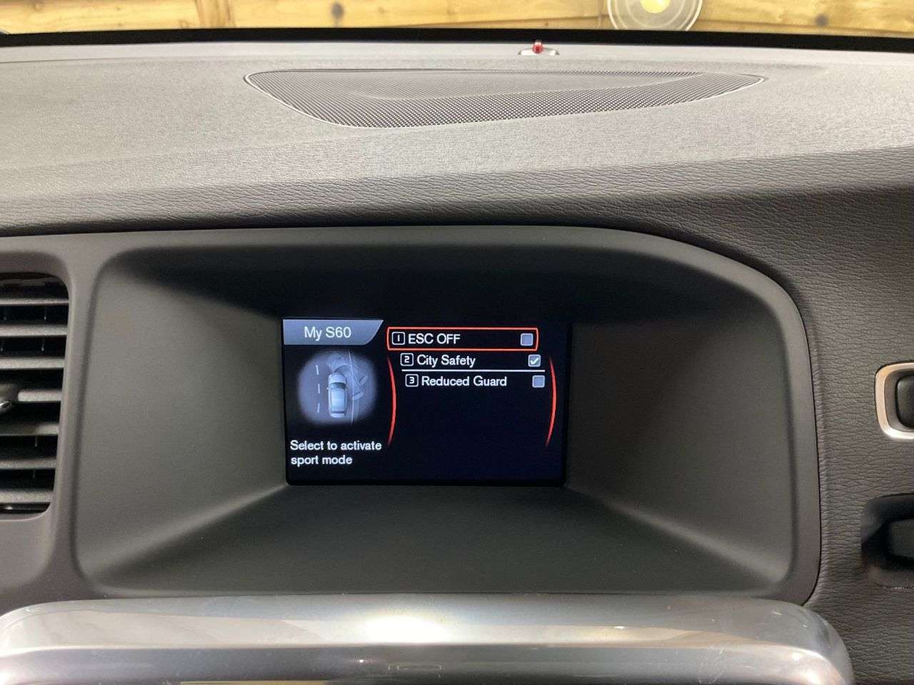 2014 VOLVO S60 2014 VOLVO S60