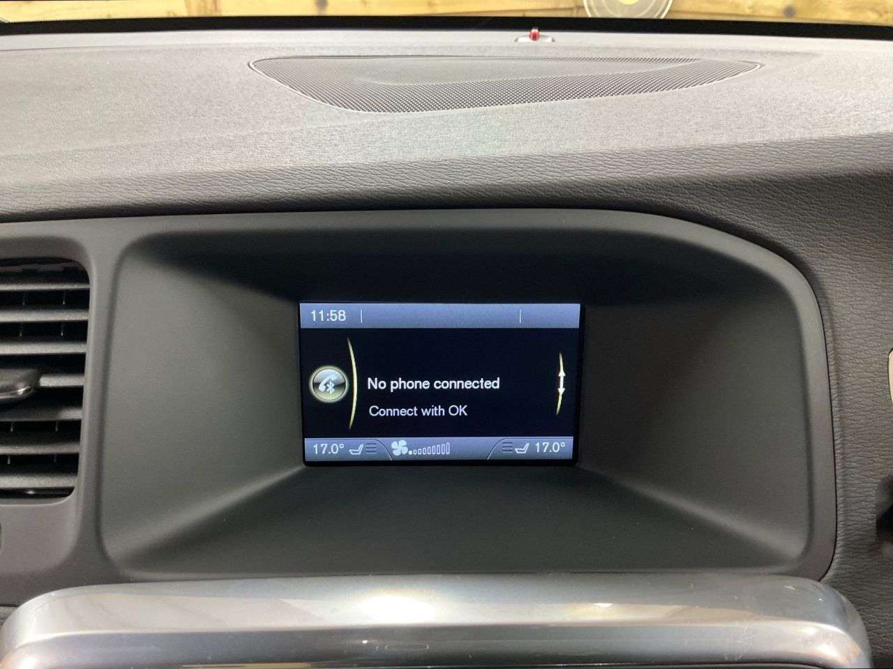 2014 VOLVO S60 2014 VOLVO S60