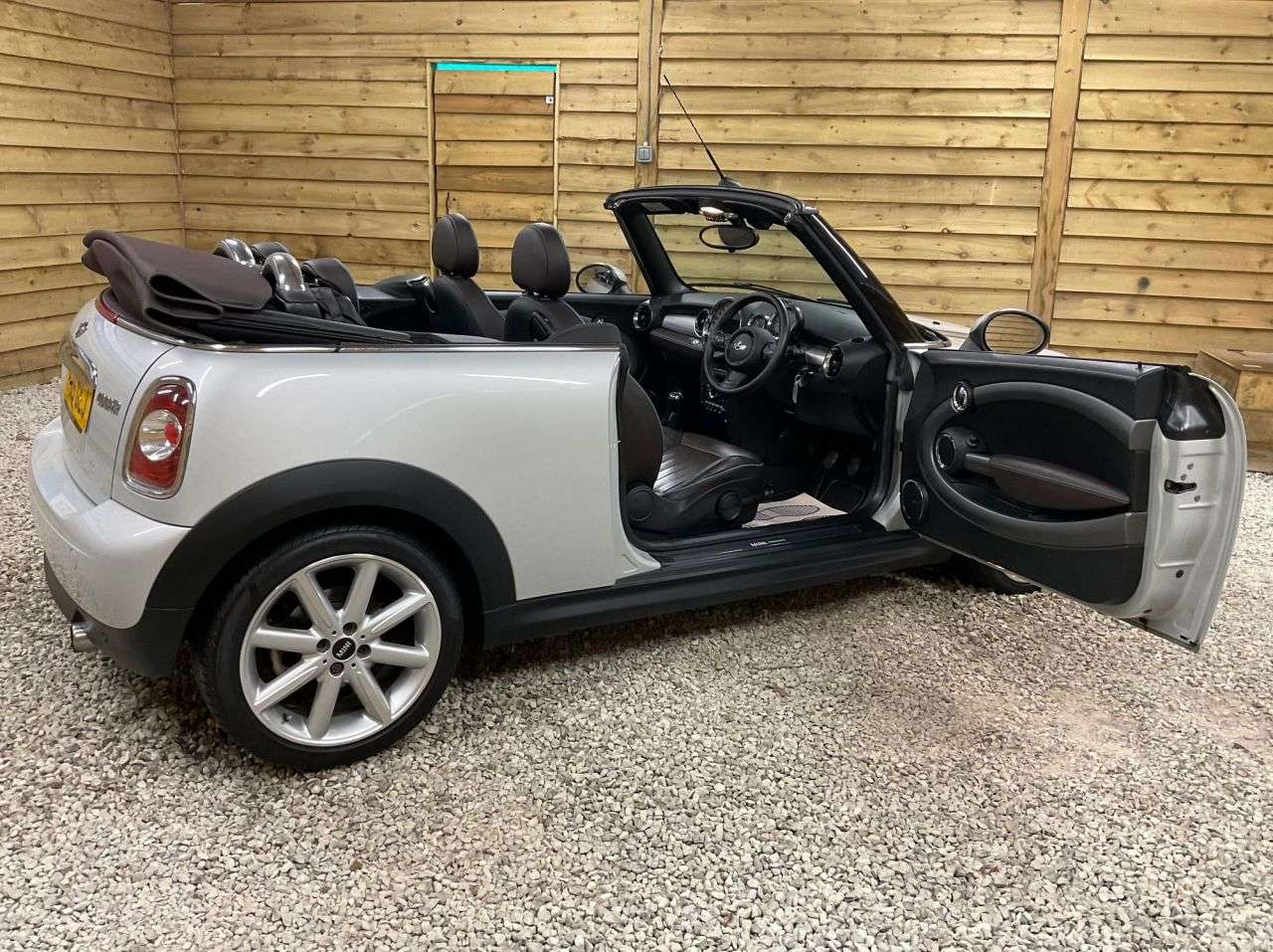 2015 MINI CONVERTIBLE 2015 MINI CONVERTIBLE