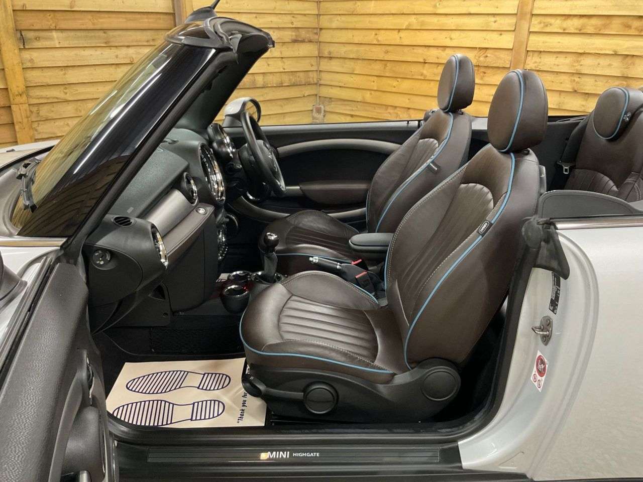 2015 MINI CONVERTIBLE 2015 MINI CONVERTIBLE
