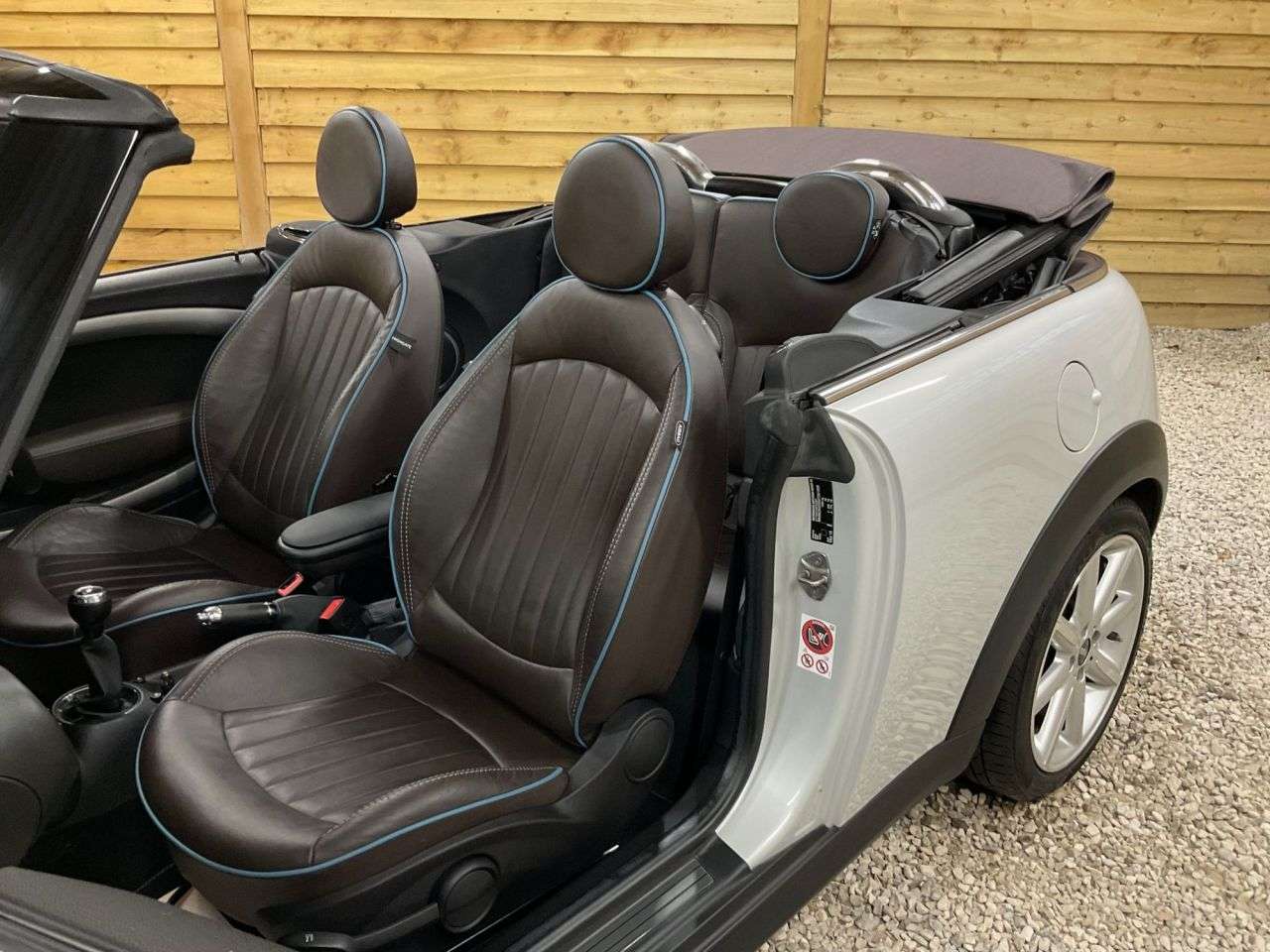 2015 MINI CONVERTIBLE 2015 MINI CONVERTIBLE