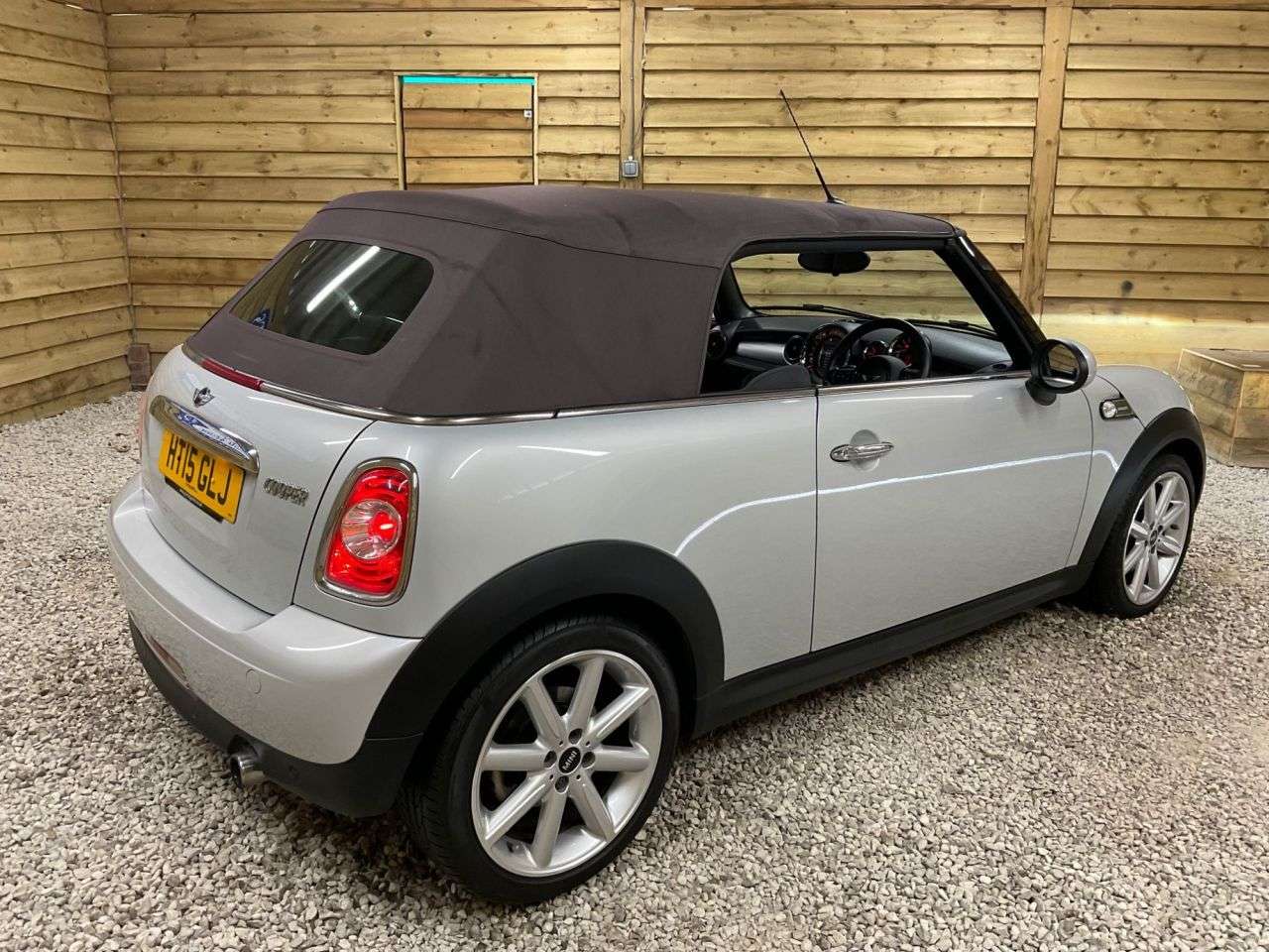 2015 MINI CONVERTIBLE 2015 MINI CONVERTIBLE