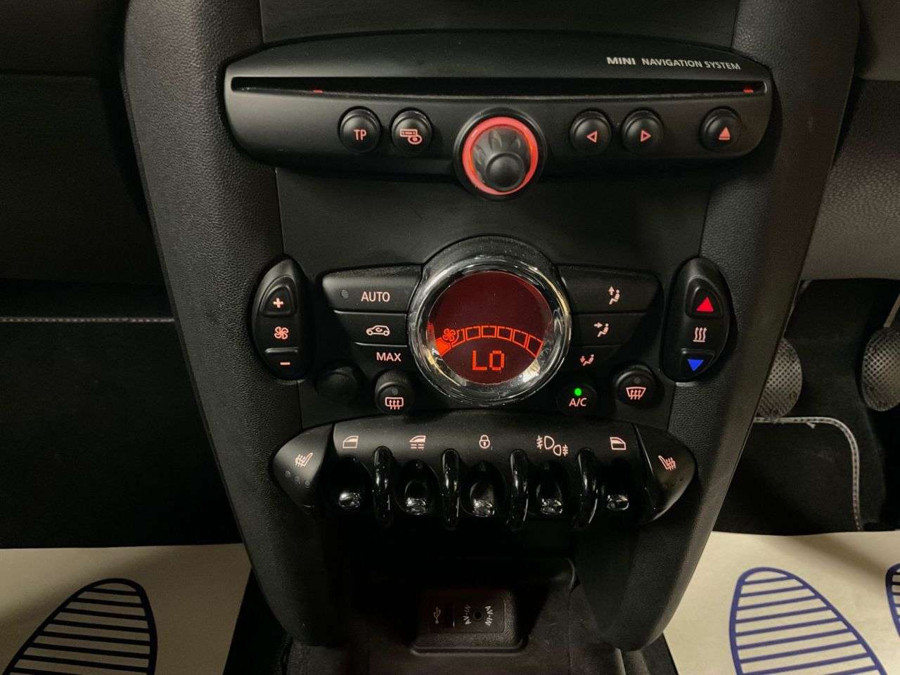 2015 MINI CONVERTIBLE 2015 MINI CONVERTIBLE