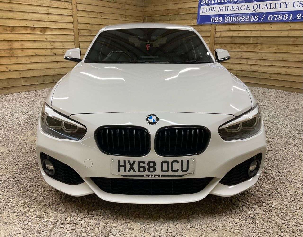 A 2018 BMW 1 SERIES 1.5 118i GPF M Sport Shadow Edition Hatchback 5dr Petrol Auto Euro 6 (s/s) A 2018 BMW 1 SERIES 1.5 118i GPF M Sport Shadow Edition Hatchback 5dr Petrol Auto Euro 6 (s/s)