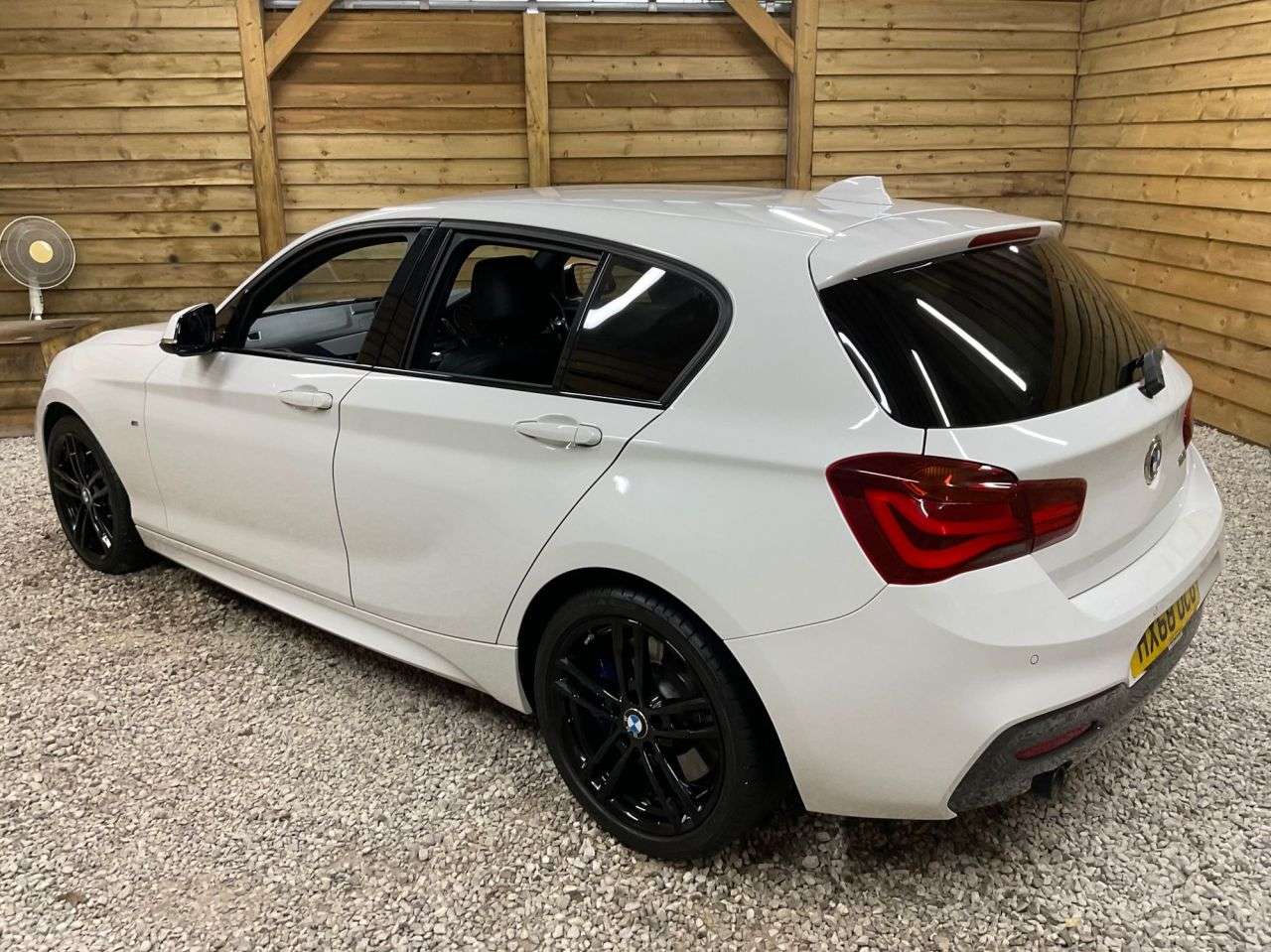 2018 BMW 1 SERIES 2018 BMW 1 SERIES